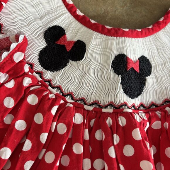 Minnie Mouse Smocked Dress Girls Size 5T Pleats And Stitches Disney Cute - Picture 3 of 8